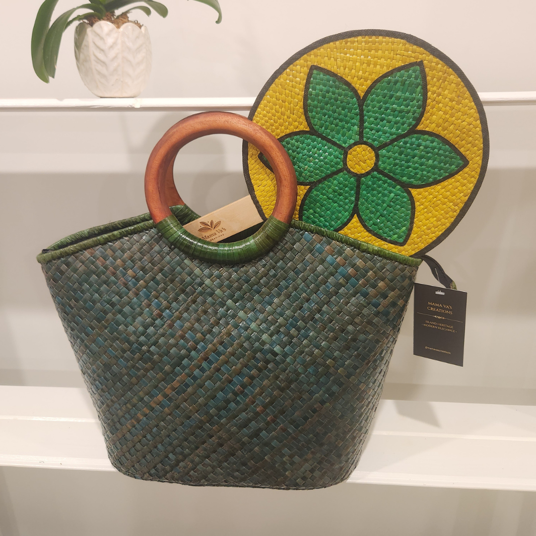 Green Classic Island Bag & Fan Set