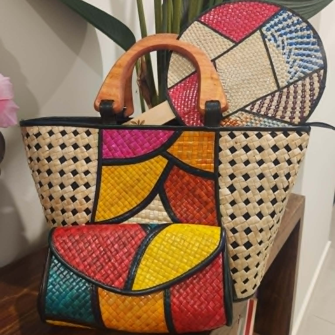 Open Weave Island Bag, Fan & Clutch Set