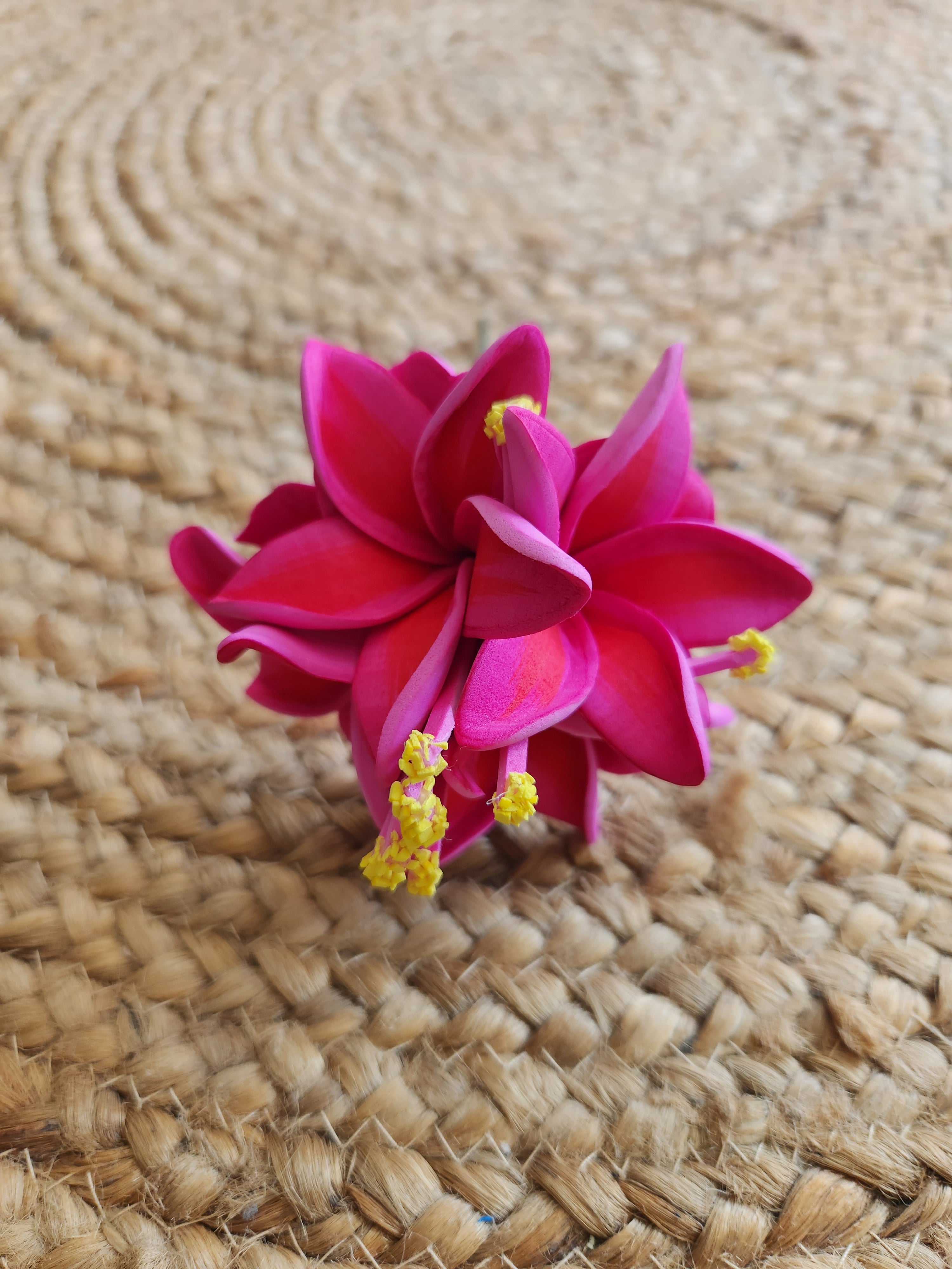 Mama Va’s Island Flower – Set 1  (Medium)