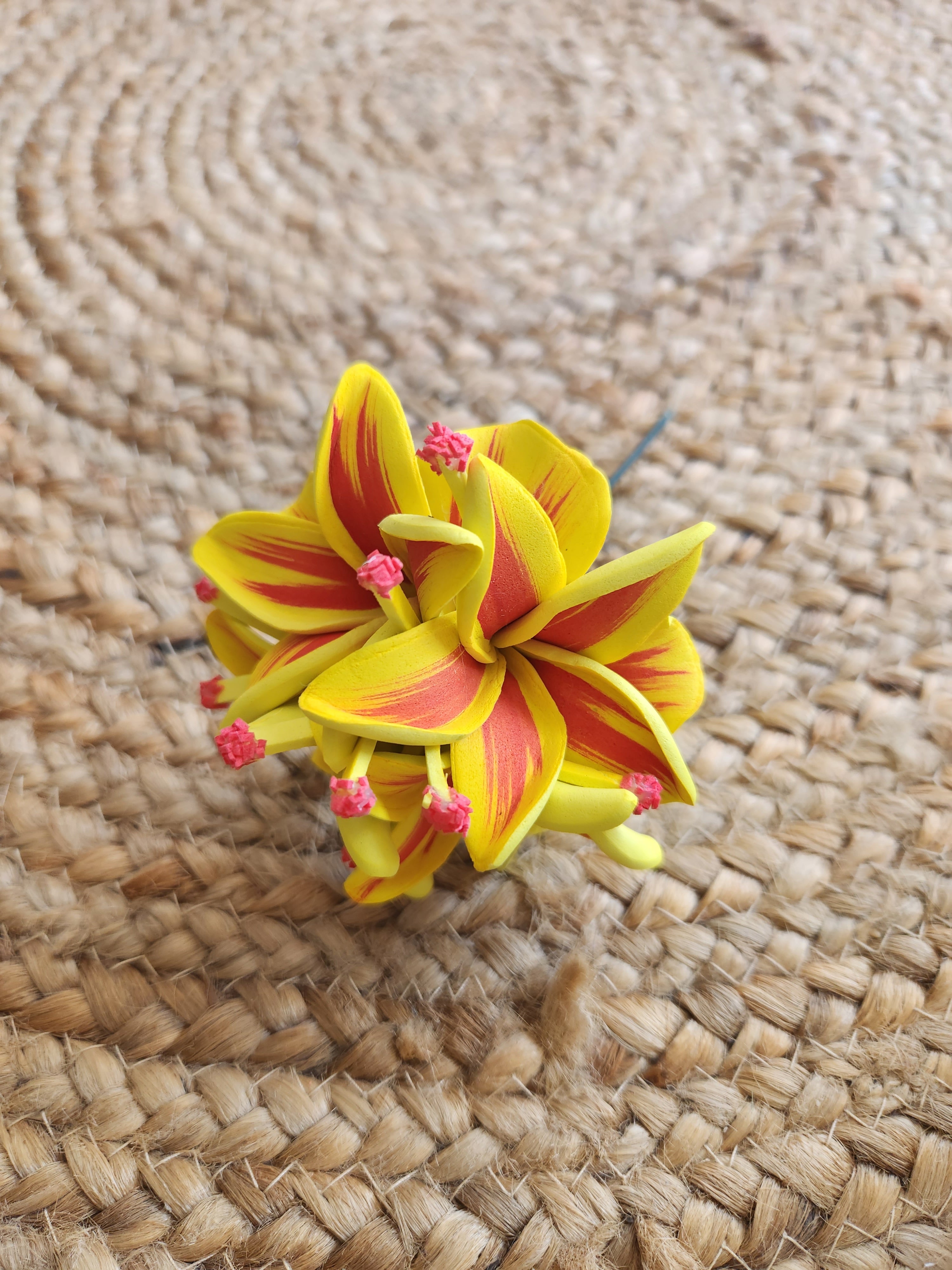 Mama Va’s Island Flower – Set 1  (Medium)